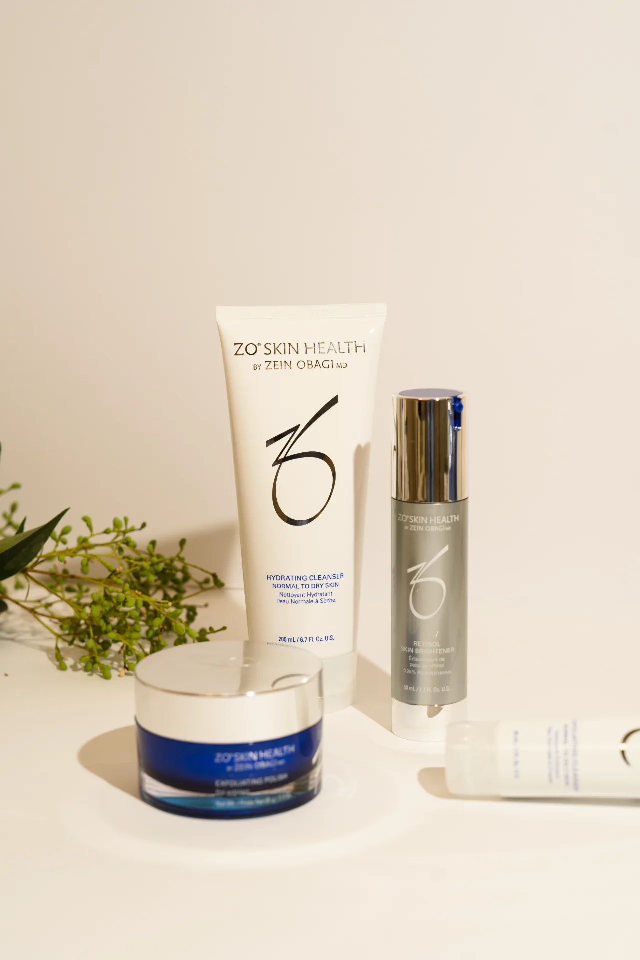 Productos de skincare ZO Skin Health para tratamiento facial en MOS Granada